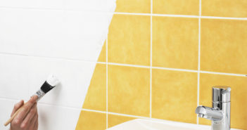 Banheiro novo sem obras – Como pintar o azulejo