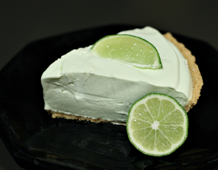 torta deliciosa de limão