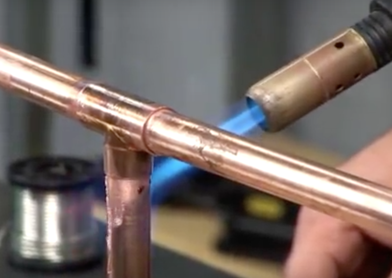 Como soldar tubos de cobre