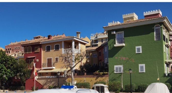 A fachada da sua casa é a sua própria fachada
