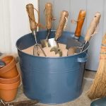 DIY-  Porta-ferramentas de jardim - AFIAR E LIMPAR